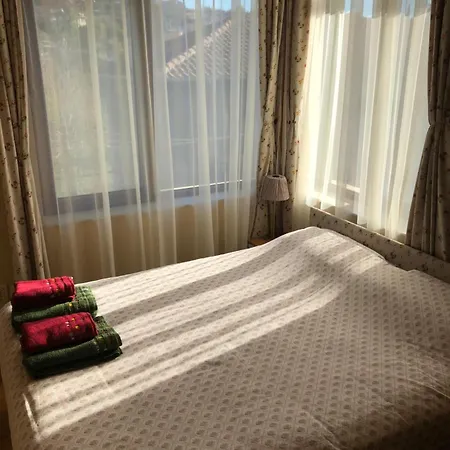 Our House In The Town Apartment *