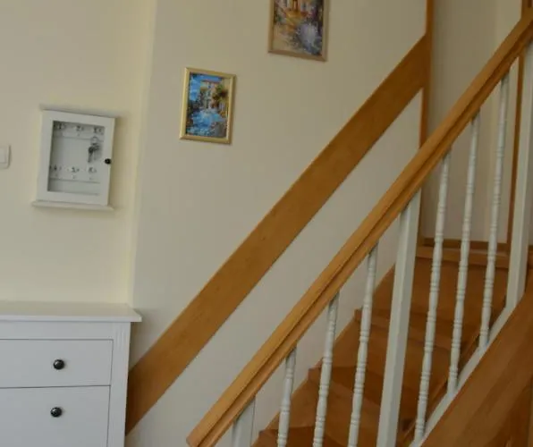 Our House In The Town * ヴェリコ・タルノヴォ